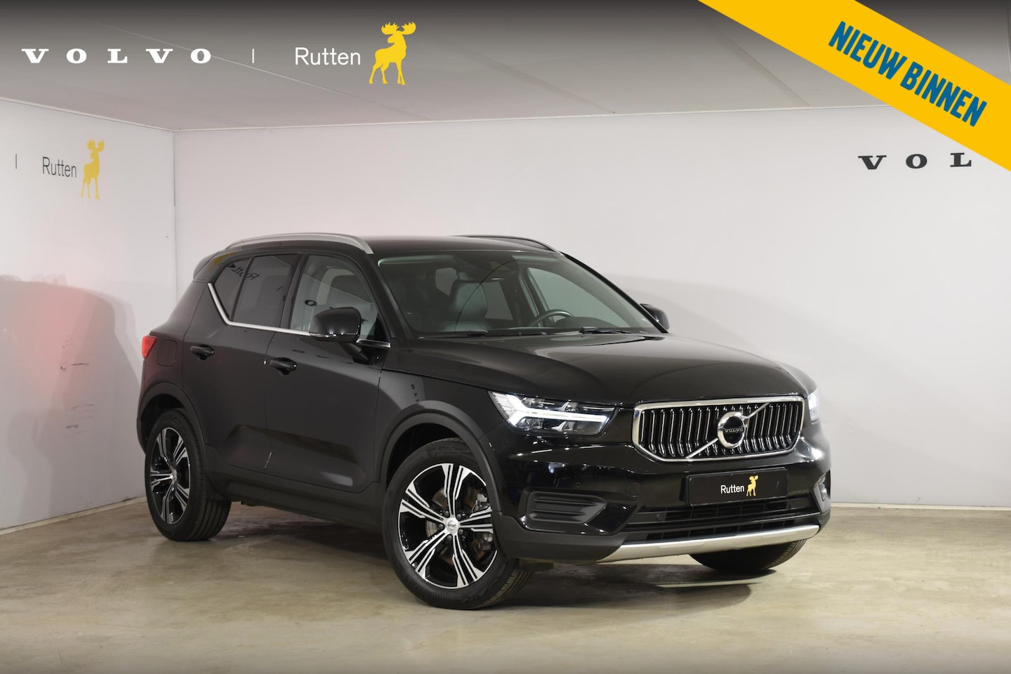Volvo XC40 - T4 211PK Automaat Recharge Inscription / Navigatie / Adaptive Cruise control / Leer / Stoe - AutoWereld.nl