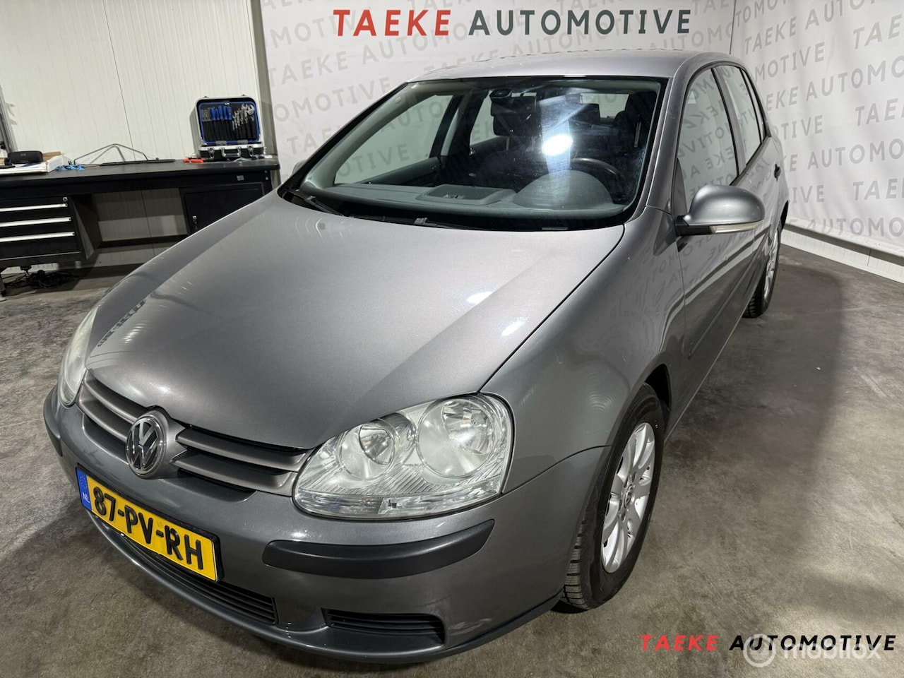 Volkswagen Golf - 1.6 FSI Comfortline Clima/Cruise/Nap - AutoWereld.nl
