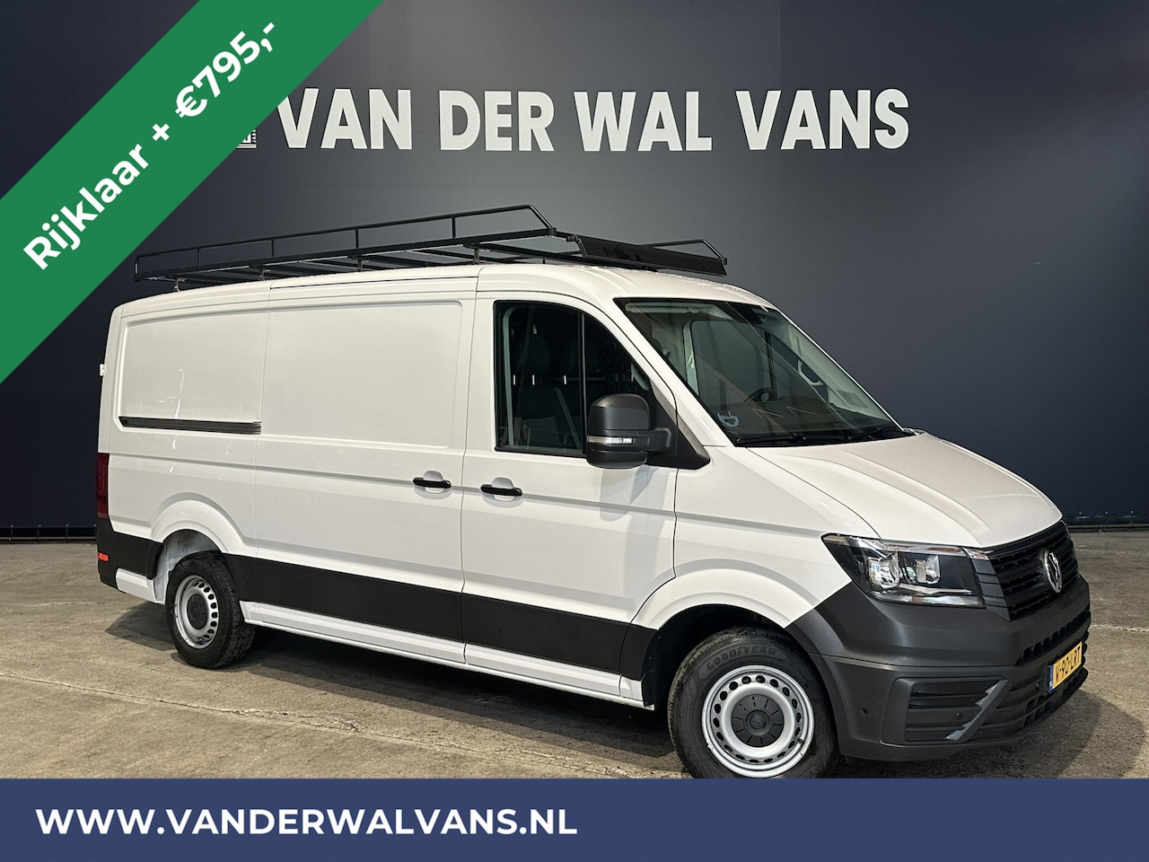 Volkswagen Crafter - 2.0 TDI 140 pk L3H2 L2H1 Rijklaar Direct rijden Euro6 Airco | Camera | Navigatie | 3000kg - AutoWereld.nl