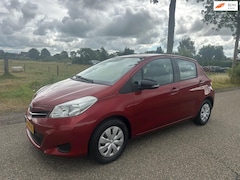 Toyota Yaris - 1.3 VVT-i Now Airco, 5-Deurs