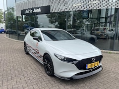 Mazda 3 - 3 2.5 e-SkyActiv-G M Hybrid 140 Homura | AEROPAKKET | APPLE CARPLAY | DODEHOEKDETECTIE | A