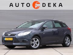 Ford Focus - 1.0 EcoBoost Edition *Navigatie*Trekhaak*Parkeersens