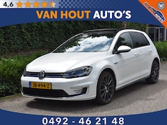 Volkswagen Golf - 1.4 TSI GTE | PANO | LEDER | GTI UITLAAT |