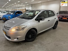 Toyota Auris - 1.6 Comfort / NIEUWE APK / NETTE AUTO / RIJDT SCHAKELT GOED
