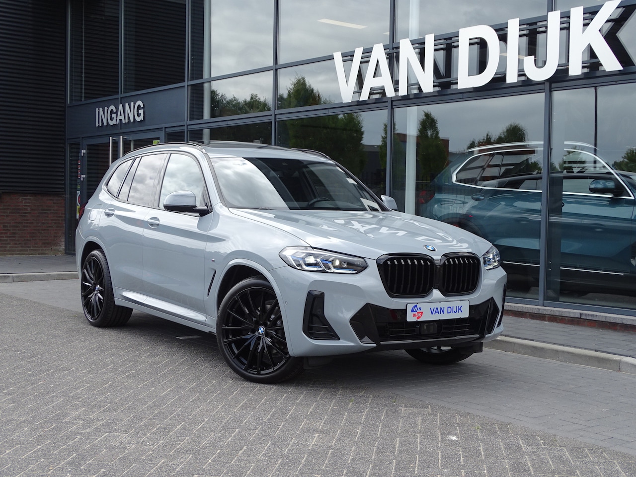 BMW X3 - xDrive20i M Sportpakket Pano.Dak Elek.trekhaak Harman-kardon Drive-ass Laserlicht Head-up - AutoWereld.nl