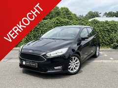 Ford Focus Wagon - 1.0 Edition * Cruise * Navi * Nieuwe Distributie * Garantie