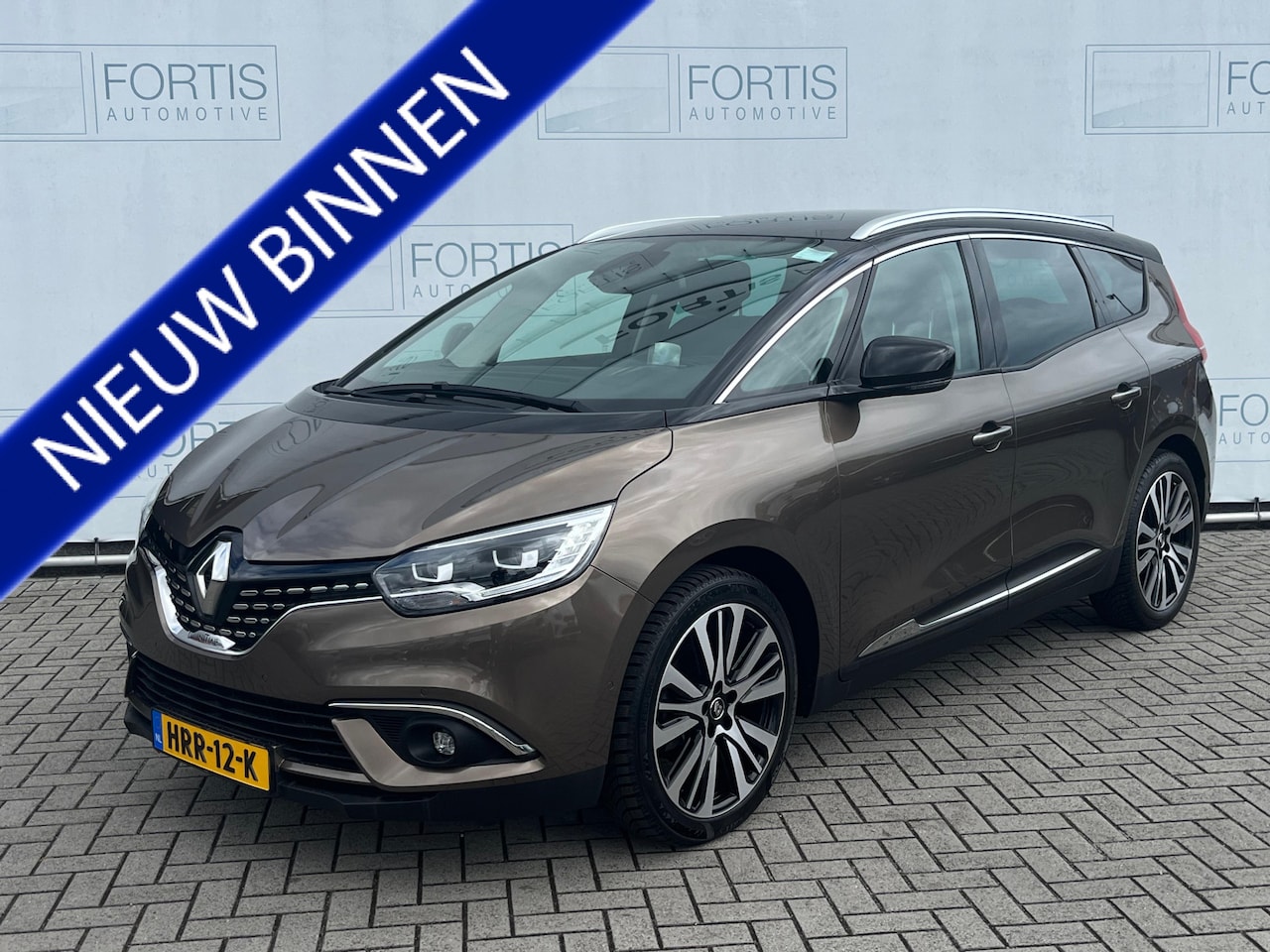 Renault Grand Scénic - 1.3 TCe 160 EDC Initiale Paris 7p. LEDER | 7P | FULL LED | DEALER ONDERHOUDEN - AutoWereld.nl