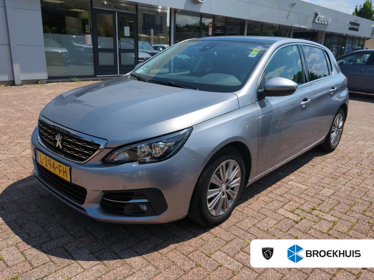 Peugeot 308 - 1.2 PureTech Allure 1.2 PureTech Allure - AutoWereld.nl