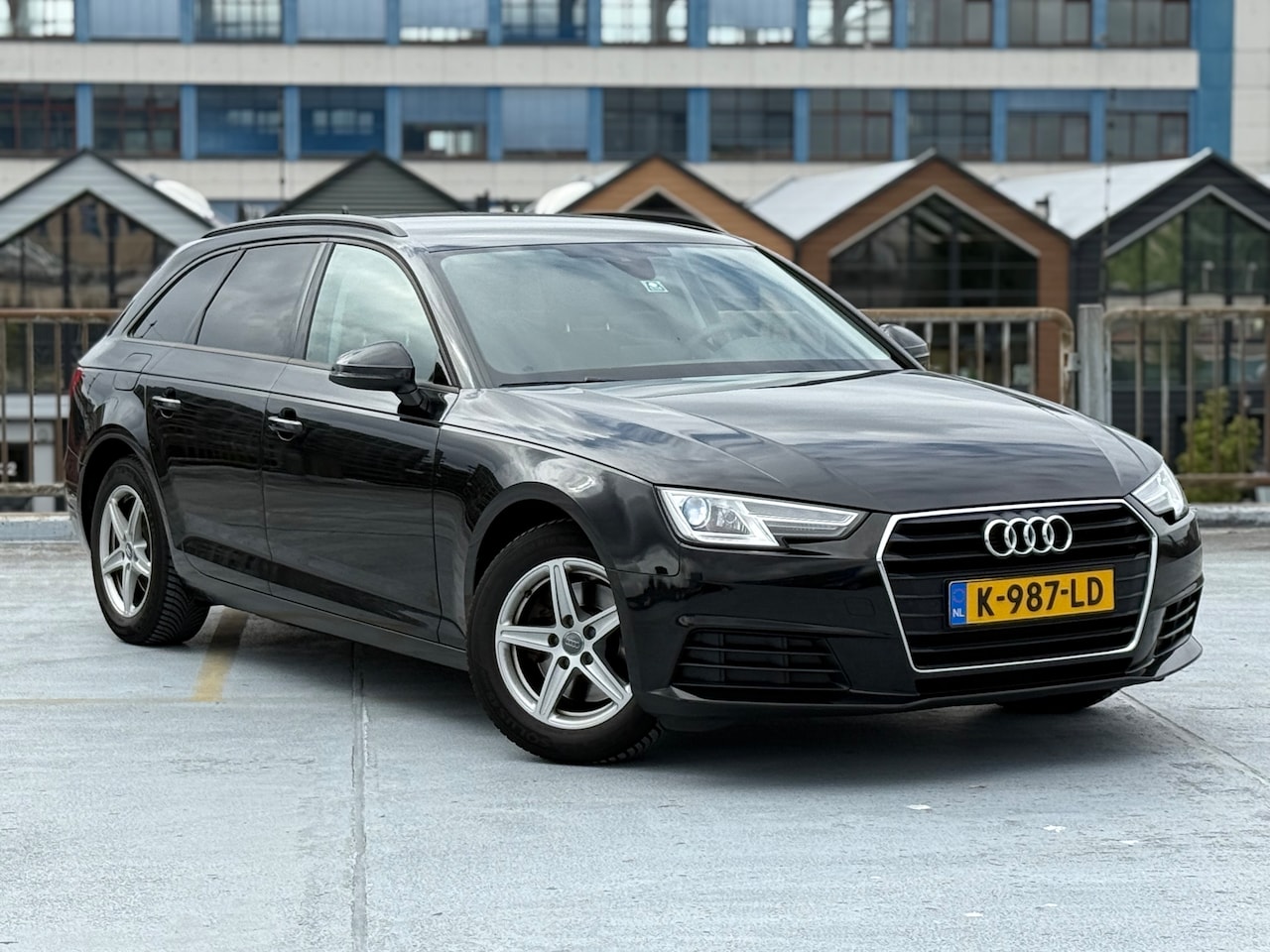 Audi A4 Avant - 1.4 TFSI Design Pro Line Plus CarPlay, Navi! - AutoWereld.nl