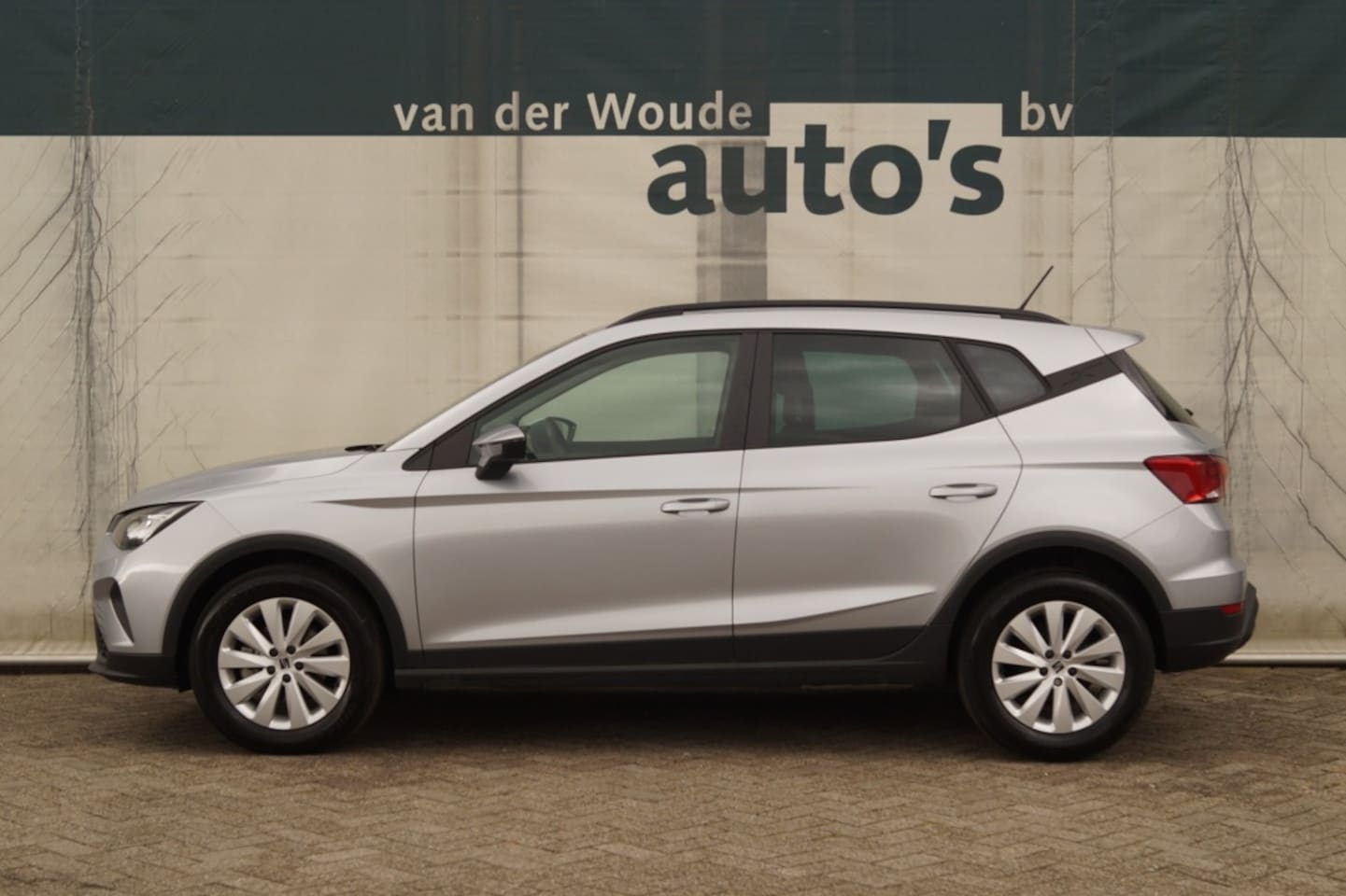 SEAT Arona - 1.0 TSI Style -NAVI-LED-DIGI-ECC-PDC- - AutoWereld.nl