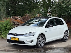 Volkswagen Golf - 1.4 TSI GTE Nap Panodak