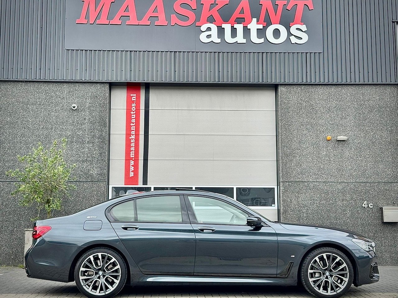 BMW 7-serie - 740e iPerformance / M-pack / Hud / H&K / Nappa / Laser / Pano / Bmw serviced / ONLY 67241K - AutoWereld.nl