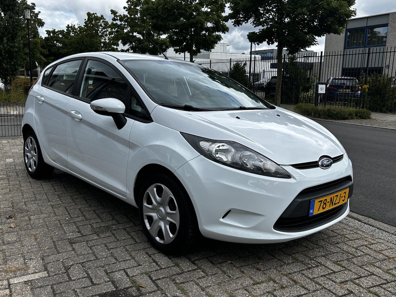 Ford Fiesta - 1.4 Autom. Dealer onderh 1e eig. - AutoWereld.nl