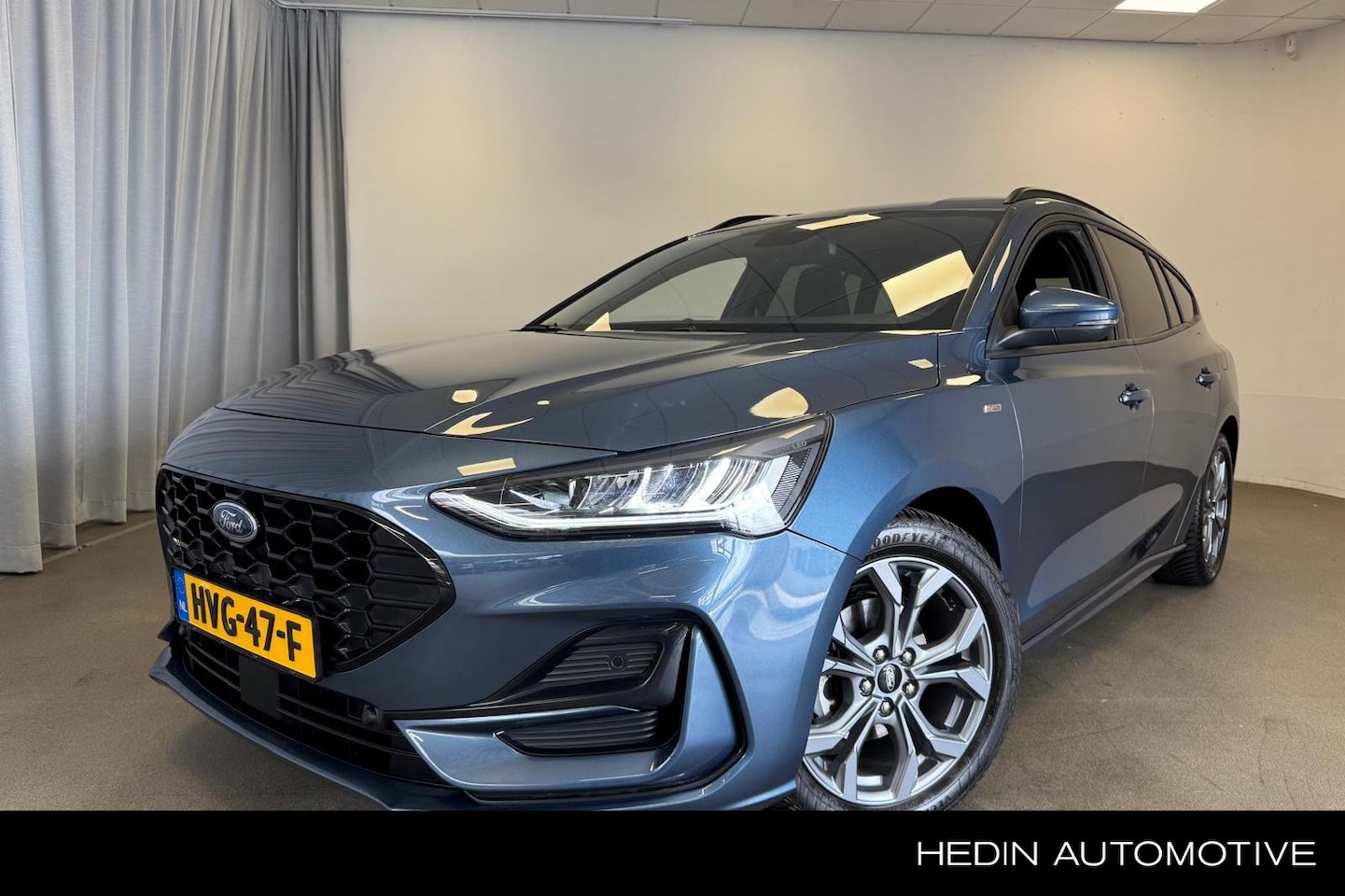 Ford Focus Wagon - 1.0 EcoBoost Hybrid ST-Line Automaat | Winter Pack | Clima | Car Play | - AutoWereld.nl