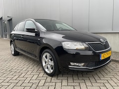 Skoda Rapid Spaceback - 1.0 TSI Greentech Clever / Navigatie / Stoelverwarming