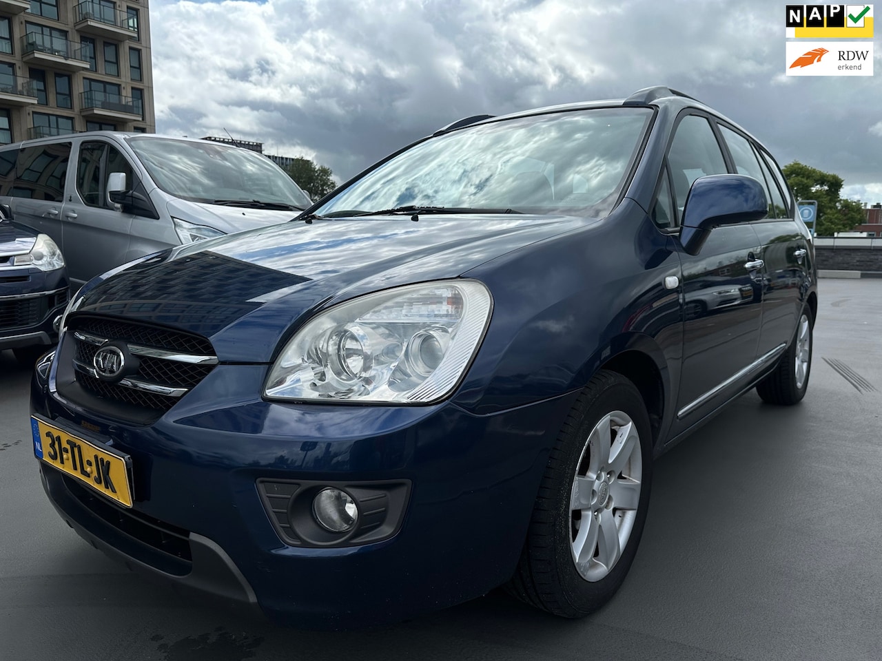 Kia Carens - 2.0 CVVT X-ecutive 7p. Clima Nette Auto Rijdt Goed - AutoWereld.nl