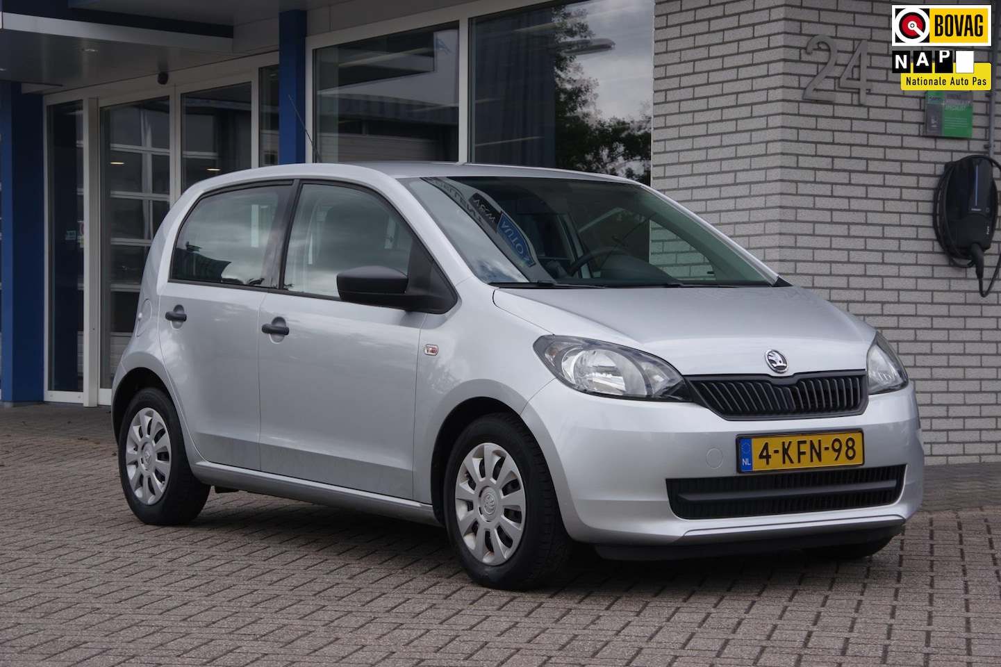 Skoda Citigo - 1.0 Greentech Arctic Airco Navigatie - AutoWereld.nl