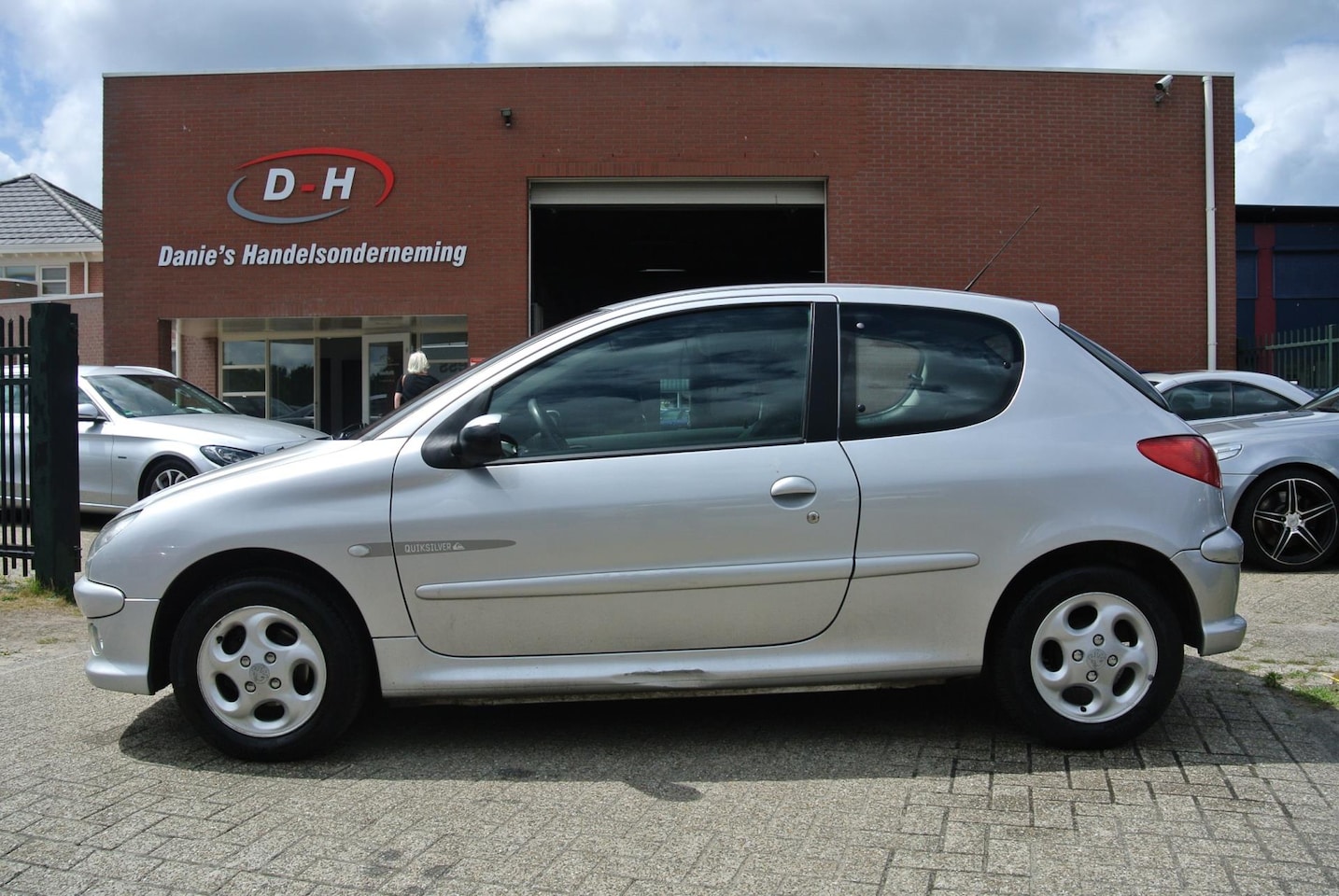 Peugeot 206 - 1.4 Quiksilver airco apk 28-06-2026 inruil mogelijk nap - AutoWereld.nl