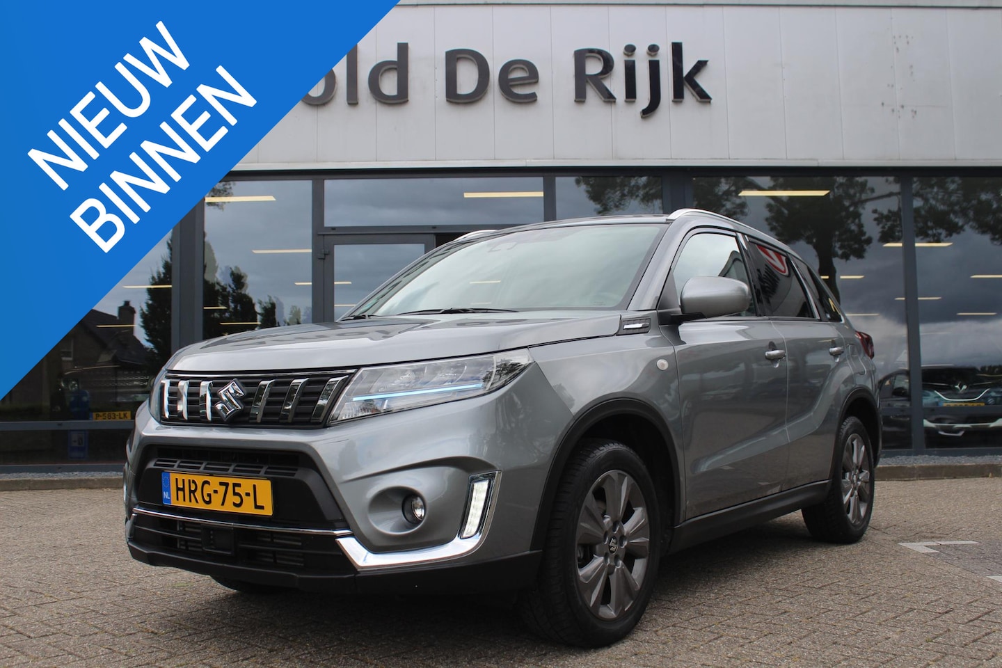 Suzuki Vitara - 1.4 Boosterjet Select Smart Hybrid AllGrip 1.4 Boosterjet Select Smart Hybrid AllGrip - AutoWereld.nl