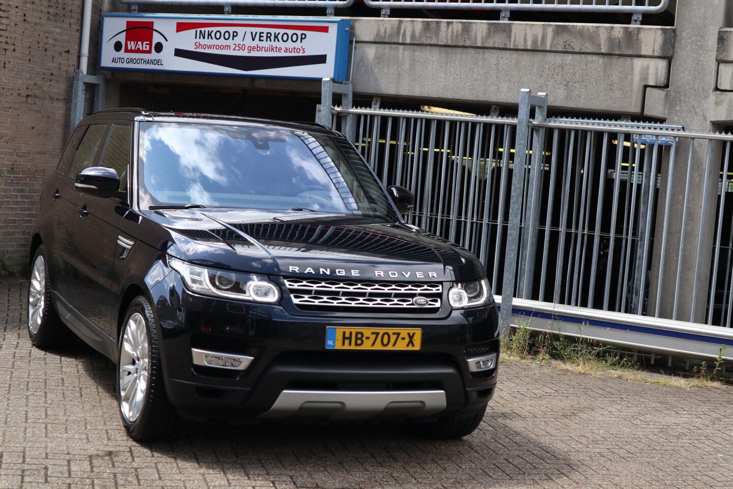 Land Rover Range Rover Sport - 3.0 TDV6 HSE Dynamic 3.0 TDV6 HSE Dynamic - AutoWereld.nl