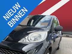 Peugeot 107 - 1.0-12V XR 3 MAANDEN GARANTIE