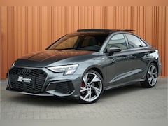 Audi A3 Limousine - 35 TFSI S-line Panodak RS-stoelen LED 19" Carplay DAB