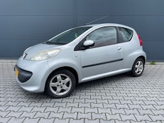 Peugeot 107 - 1.0-12V XS Urban Move bouwjaar 2007 met nw apk