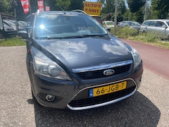 Ford Focus Wagon - 1.8 Titanium Flexi Fuel CRUISE CONTR NAV AIRCO SPORTV