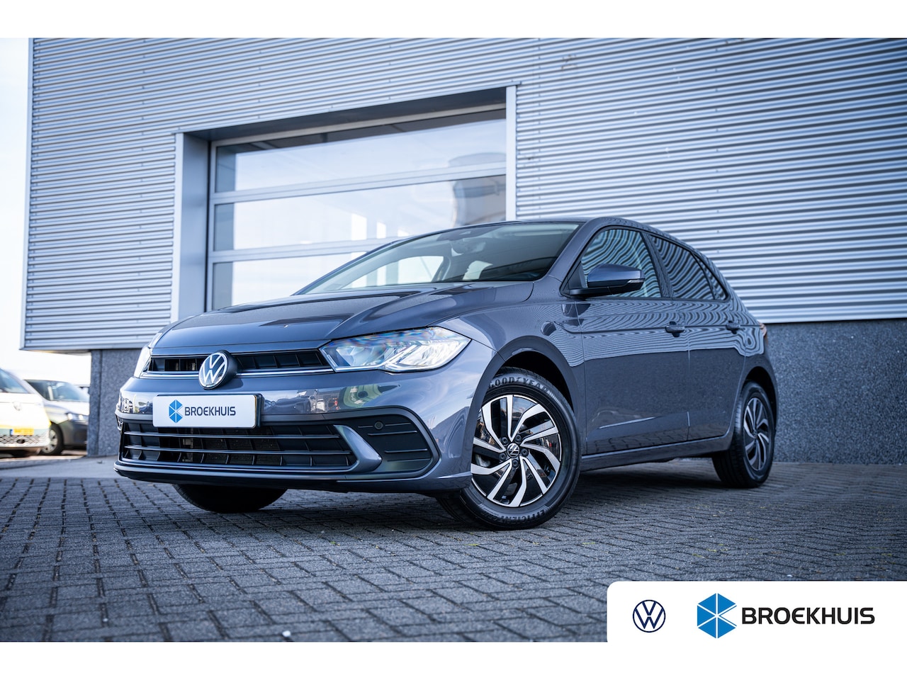 Volkswagen Polo - 1.0 TSI Life Edition | Achteruitrijcamera | Metaalkleur | Parkeersensor voor en achter - AutoWereld.nl