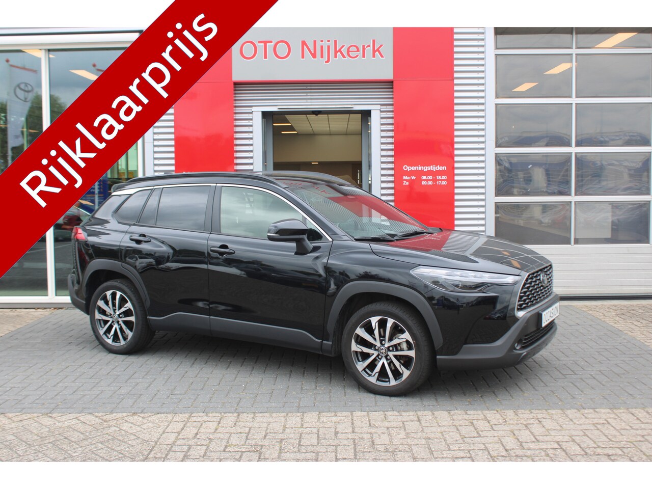 Toyota Corolla Cross - Hybrid 200 Style met stoel- en stuurverwarming - AutoWereld.nl