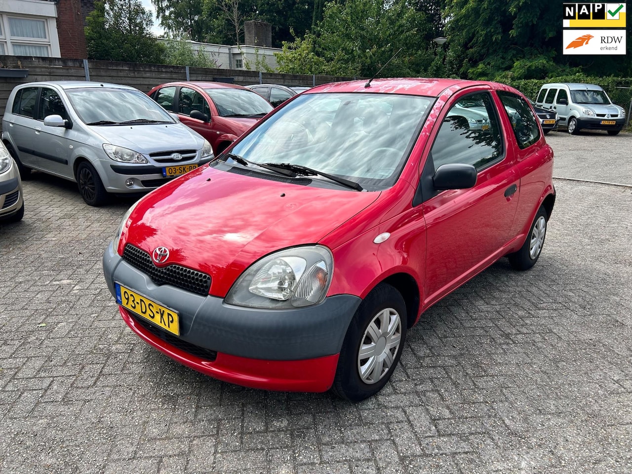 Toyota Yaris - 1.0-16V VVT-i 1.0-16V VVT-i // Nieuwe APK !! - AutoWereld.nl