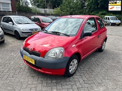 Toyota Yaris - 1.0-16V VVT-i // Nieuwe APK