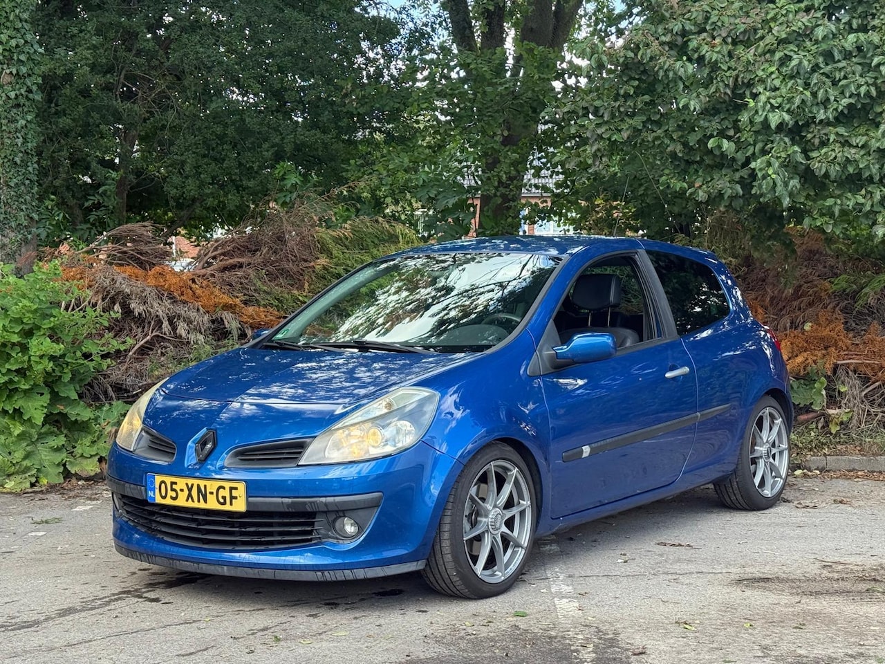 Renault Clio - 2.0-16V Dynamique S 2.0-16V Dynamique S - AutoWereld.nl