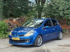 Renault Clio - 2.0-16V Dynamique S