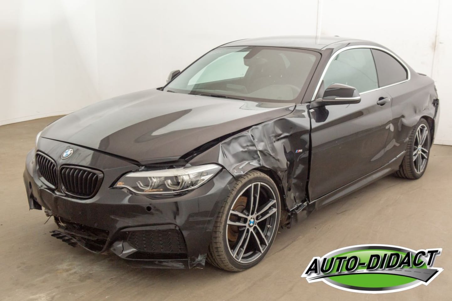 BMW 2-serie Coupé - 218i 56.642 km - AutoWereld.nl