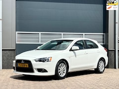 Mitsubishi Lancer Sportback - 1.6 Edition Two bj.2012 Leer|Clima|Pdc|Nap