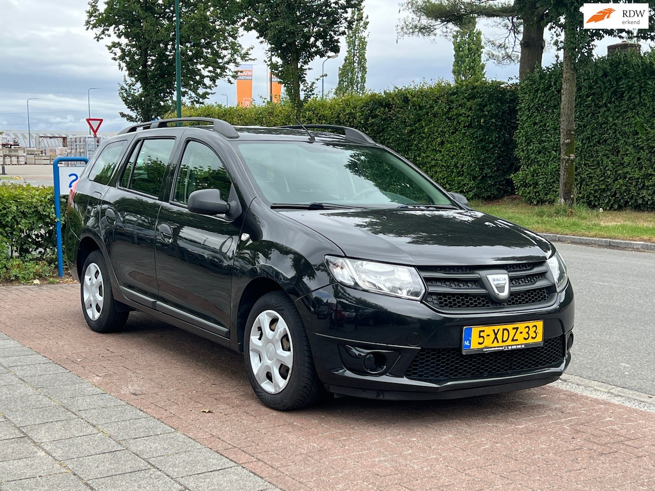 Dacia Logan MCV - 0.9 TCe Ambiance *NWE APK| RUIME AUTO - AutoWereld.nl