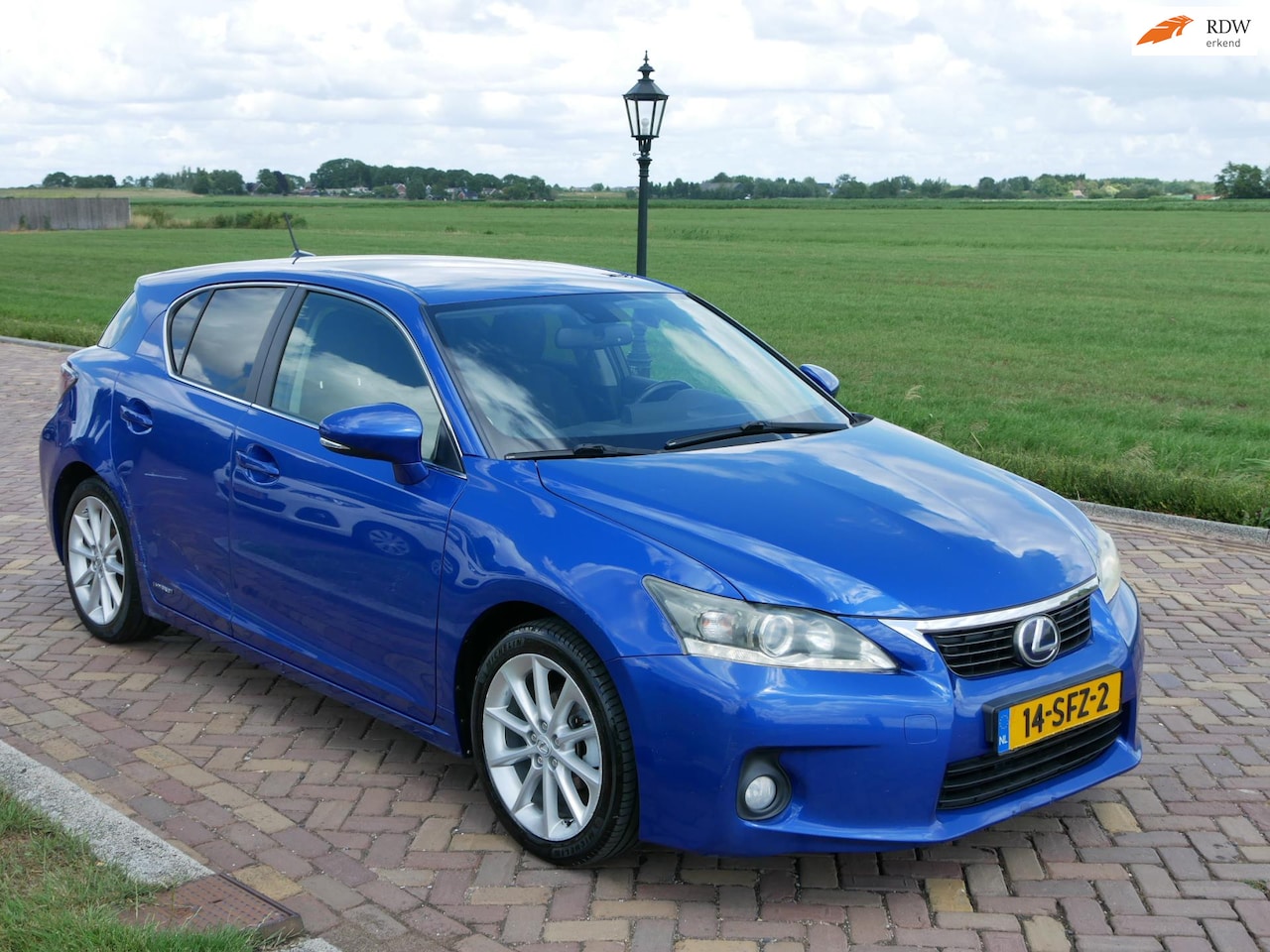 Lexus CT 200h - Hybrid NAVI CLIMA ** MARGE CAR 4999 *** - AutoWereld.nl