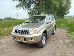 Toyota Land Cruiser - 3.0 D-4D VX Window Van MARGE