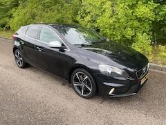 Volvo V40 - 2.0 D4 Ocean Race Business R-Design