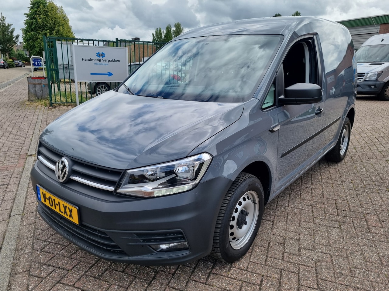 Volkswagen Caddy - 1.0 BENZINE// AIRCO - AutoWereld.nl