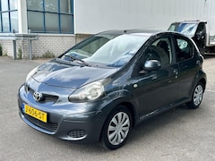 Toyota Aygo - 1.0-12V 5drs Airco 96.000km Bj 12-2010