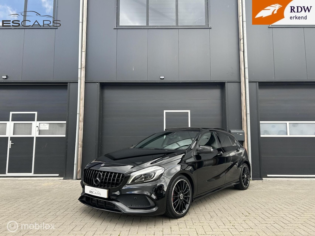Mercedes-Benz A-klasse - 180 Business Solution AMG Pano | Led - AutoWereld.nl