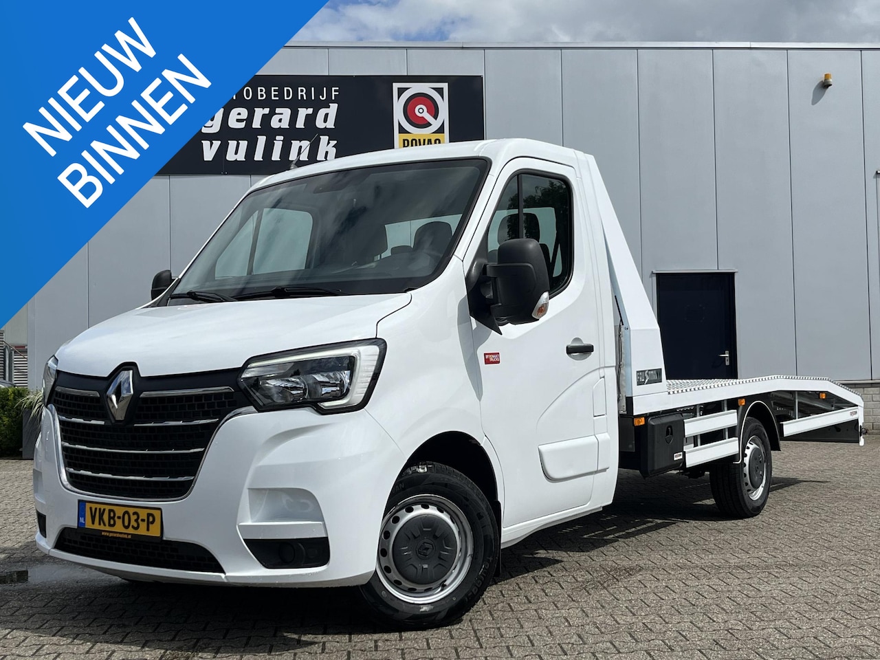 Renault Master - T35 2.3 dCi 165 EURO VI AIRCO CRUISE TREKH 3500KG! - AutoWereld.nl