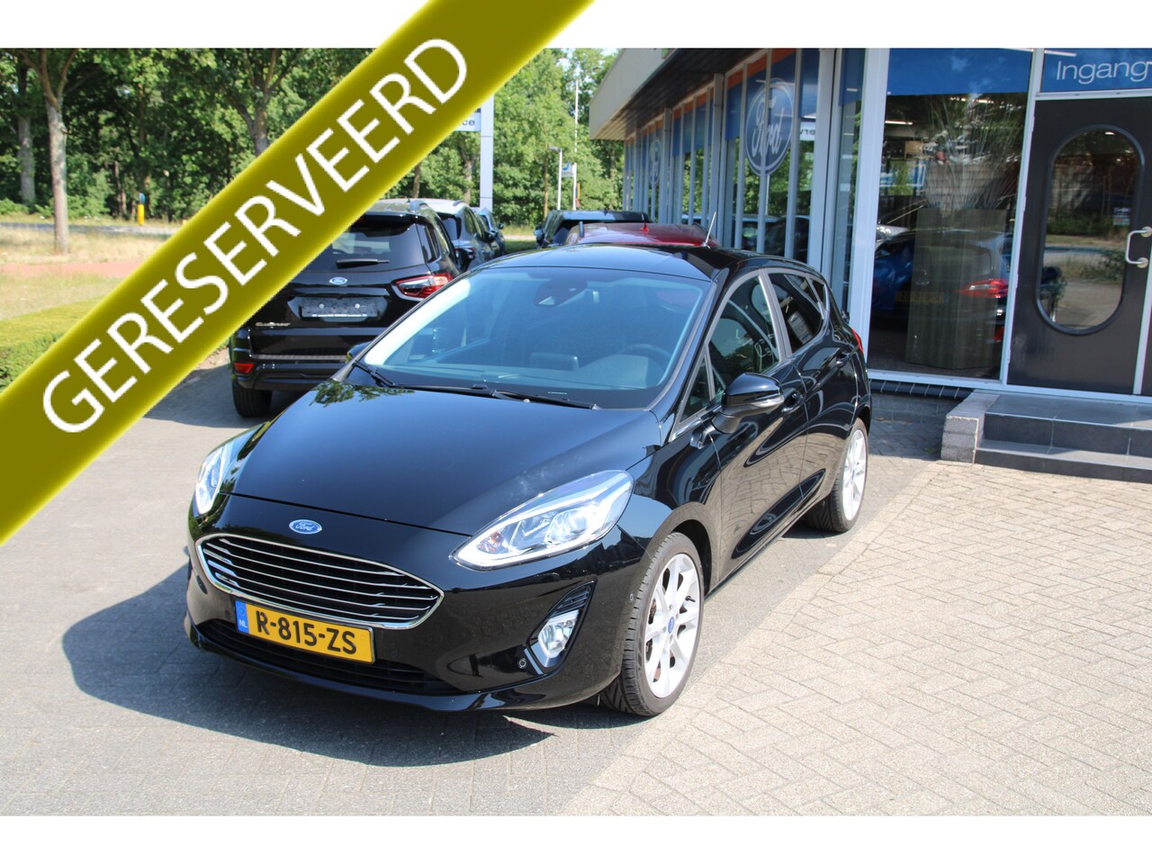 Ford Fiesta - 1.0 EcoBoost 100 PK Titanium NAVIGATIE | CAMERA | TREKHAAK | - AutoWereld.nl