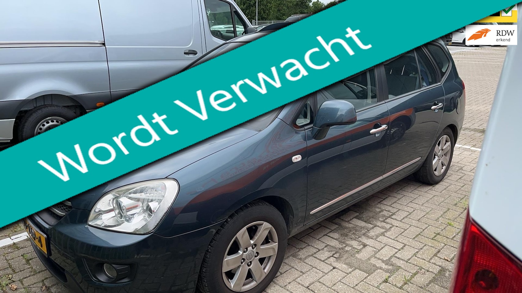 Kia Carens - 2.0 CVVT X-ecutive 7-PERSOONS 144pk Trekhaak 1500kg Clima - AutoWereld.nl