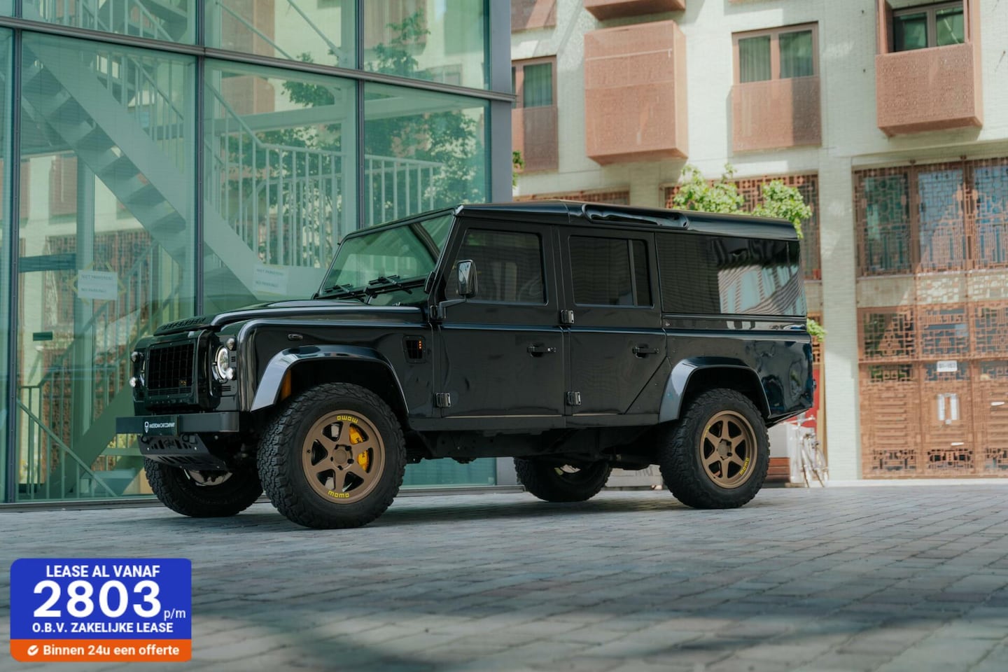 Land Rover Defender 110 - Top Hat 740pk. automaat - AutoWereld.nl