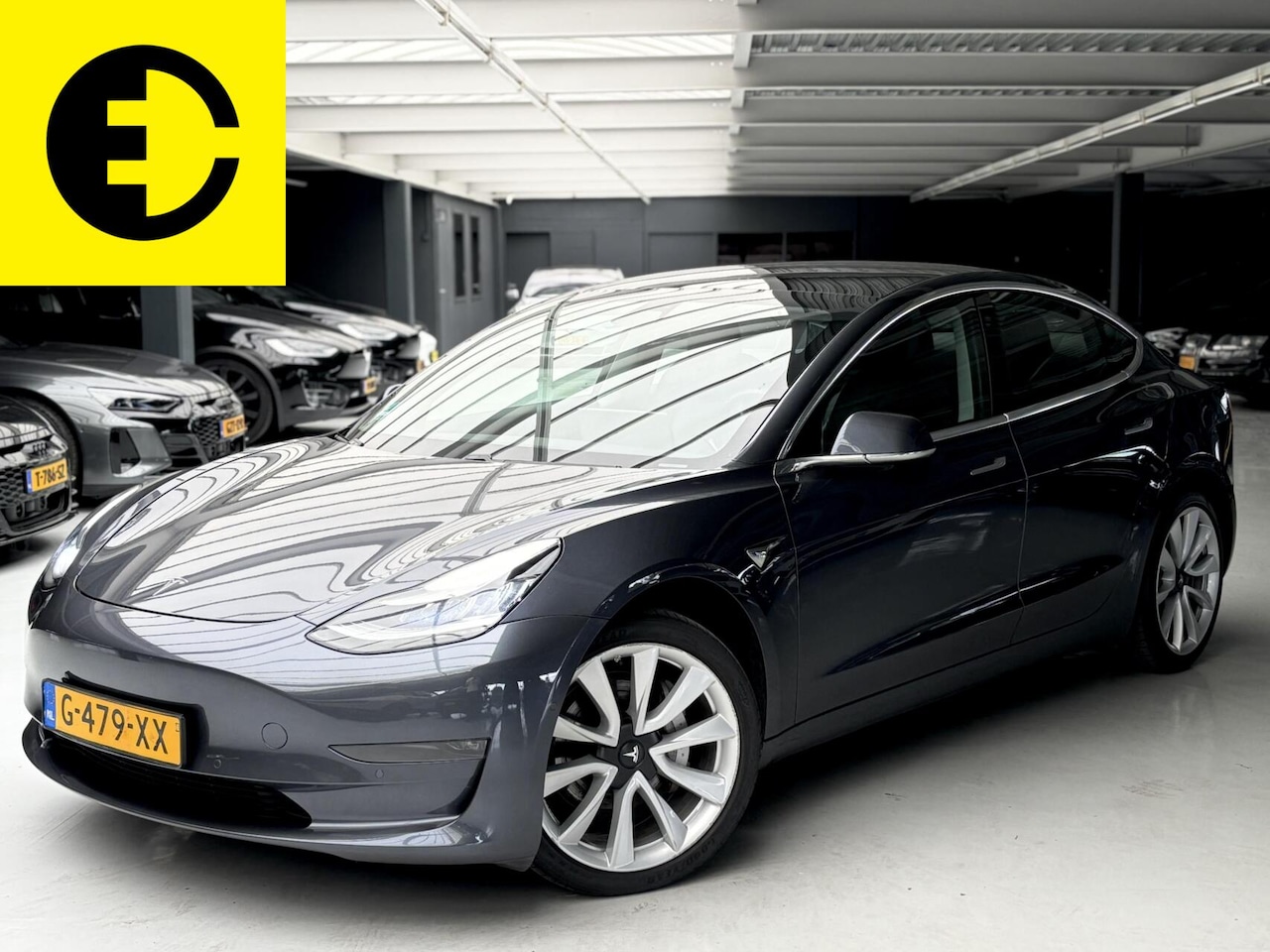 Tesla Model 3 - Long Range RWD Long Range AWD 75 kWh | Premium Audio | Pano | Stoelverwarming - AutoWereld.nl