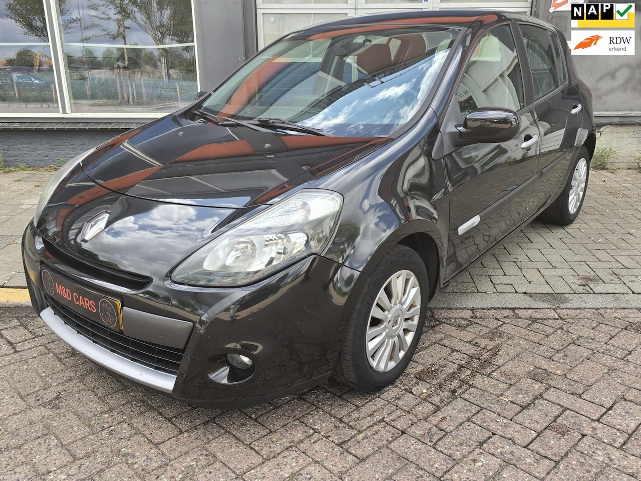 Renault Clio - 1.2 TCe Collection AIRCO/NAP/NAVI/CR CONTROL - AutoWereld.nl