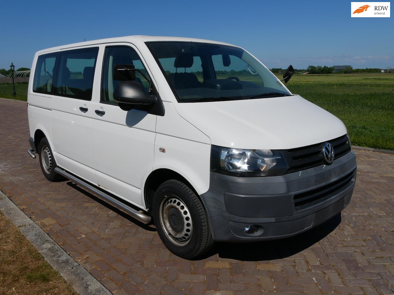 Volkswagen Transporter Kombi - 2.0 TDI L1H1 Trendline AC PERSONAL CAR ** MARGE CAR ** 7299 ** - AutoWereld.nl